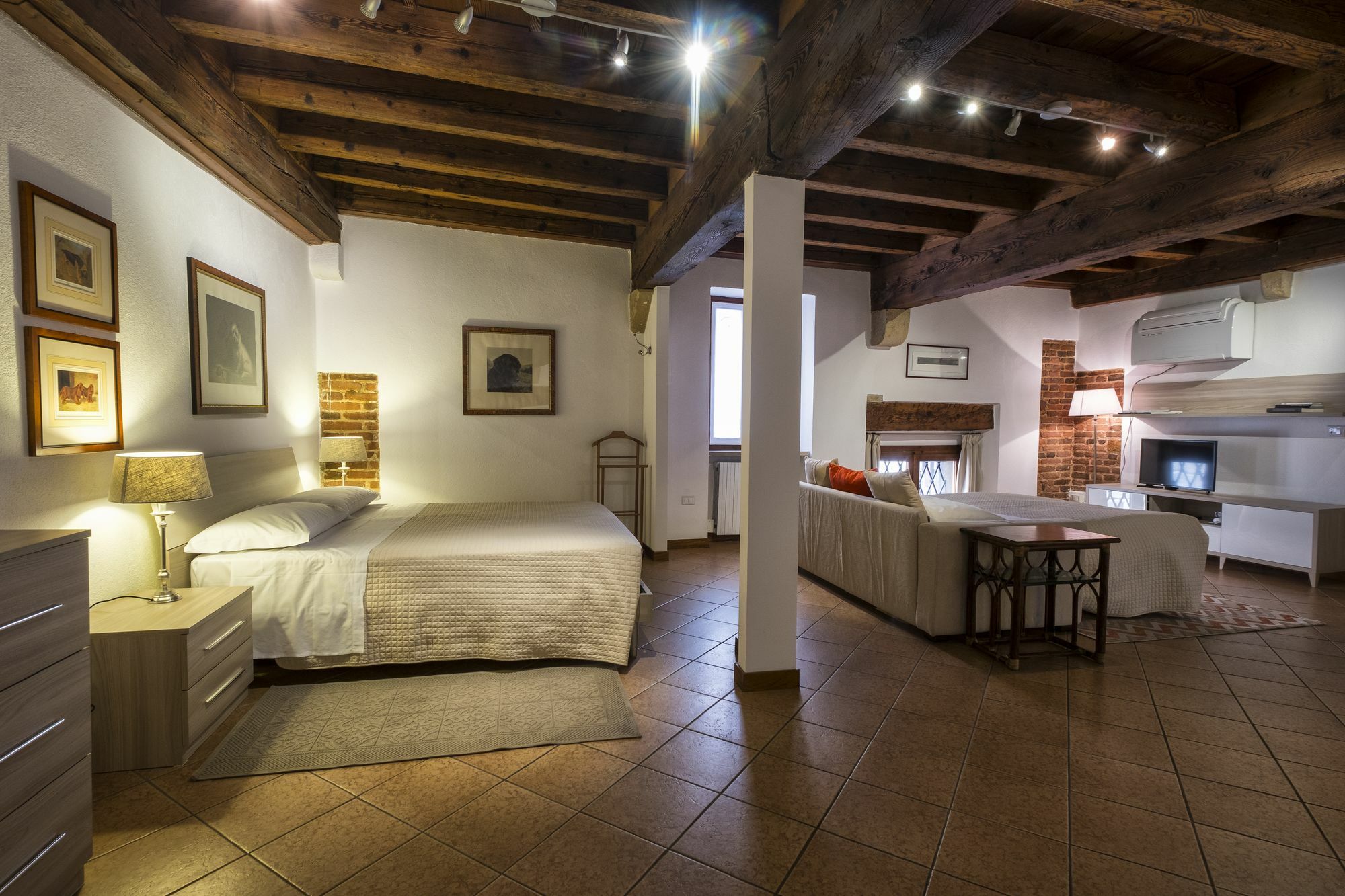 Bed and Breakfast Diaz 18 Verona Exterior foto